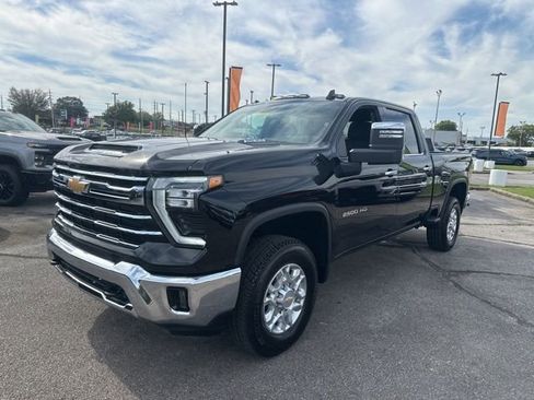 New 2026 Chevrolet Silverado 2500 LTZ image 7