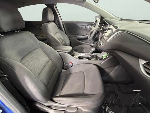 Used 2023 Chevrolet Malibu LT FWD image 32