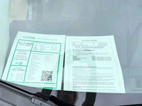 Used 2021 Subaru Crosstrek 2.0i Premium w/ Moonroof Package image 31