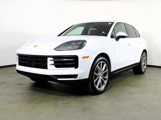 New 2025 Porsche Cayenne image 1
