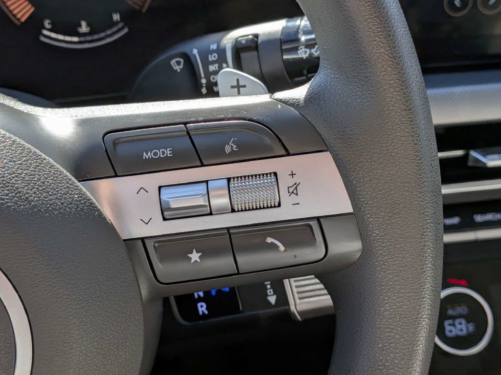 Used 2025 Hyundai Sonata SEL FWD image 22