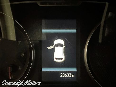 Used 2022 Hyundai Veloster N FWD image 15