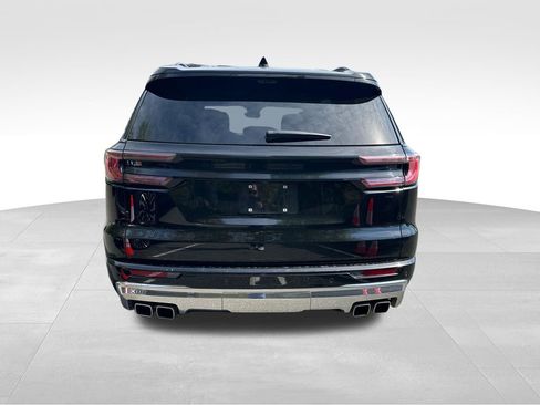 Used 2024 GMC Acadia Denali w/ Super Cruise Package AWD/4WD image 2