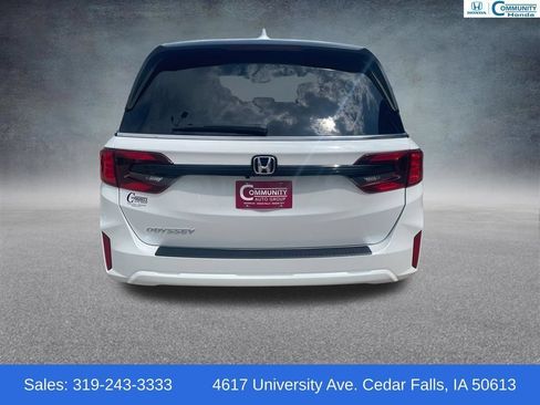 New 2026 Honda Odyssey EX-L image 5