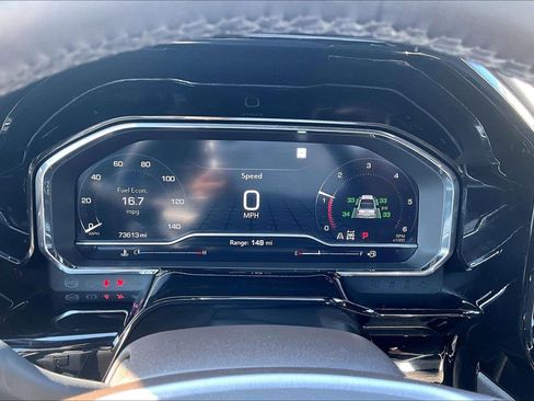 Used 2023 GMC Sierra 1500 SLT image 14