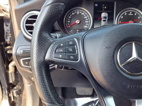 Used 2018 Mercedes-Benz GLC 300 4MATIC Coupe image 11