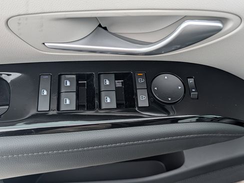 New 2026 Hyundai Tucson Limited image 12