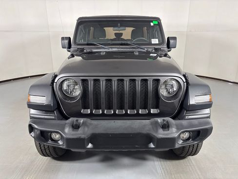 Used 2023 Jeep Wrangler Unlimited Sport AWD/4WD image 3