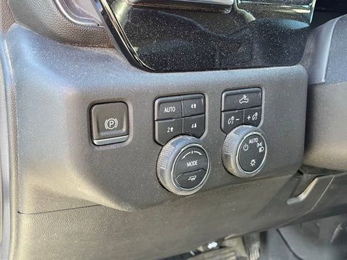 Certified 2023 Chevrolet Silverado 1500 LT image 19