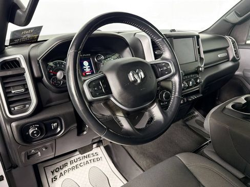 Used 2023 RAM 1500 Big Horn AWD/4WD image 9