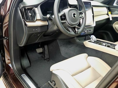 New 2026 Volvo XC90 T8 Ultra w/ Protection Package Premier AWD/4WD image 47