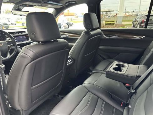 Certified 2025 Cadillac XT6 Premium Luxury w/ Platinum Package AWD/4WD image 63
