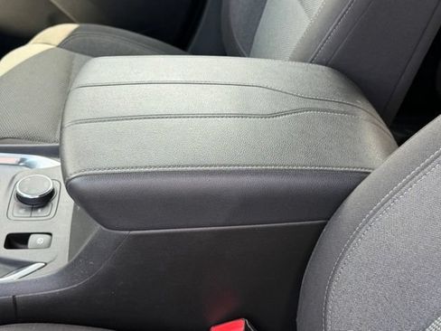 Used 2023 Chevrolet Traverse LT w/ LPO, Floor Liner Package AWD/4WD image 34