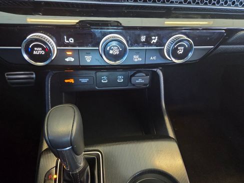 Certified 2025 Honda Civic Sport image 38