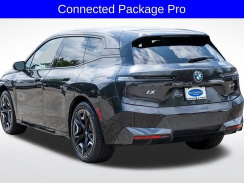 Used 2024 BMW iX xDrive50 w/ Sport Package AWD/4WD image 6