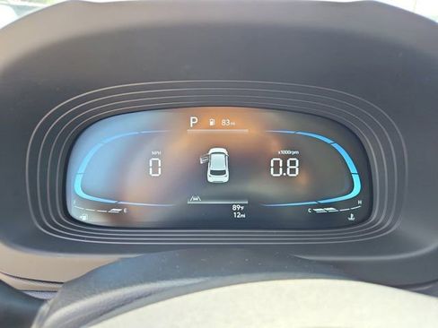 New 2025 Hyundai Venue SEL image 17