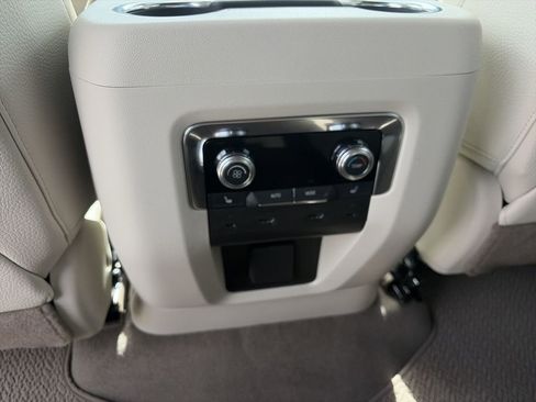 New 2026 GMC Yukon Denali w/ Denali Reserve Package image 30