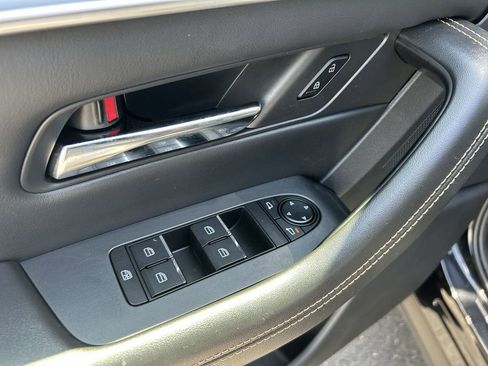 New 2025 MAZDA CX-90 3.3 Turbo w/ Preferred Package image 16