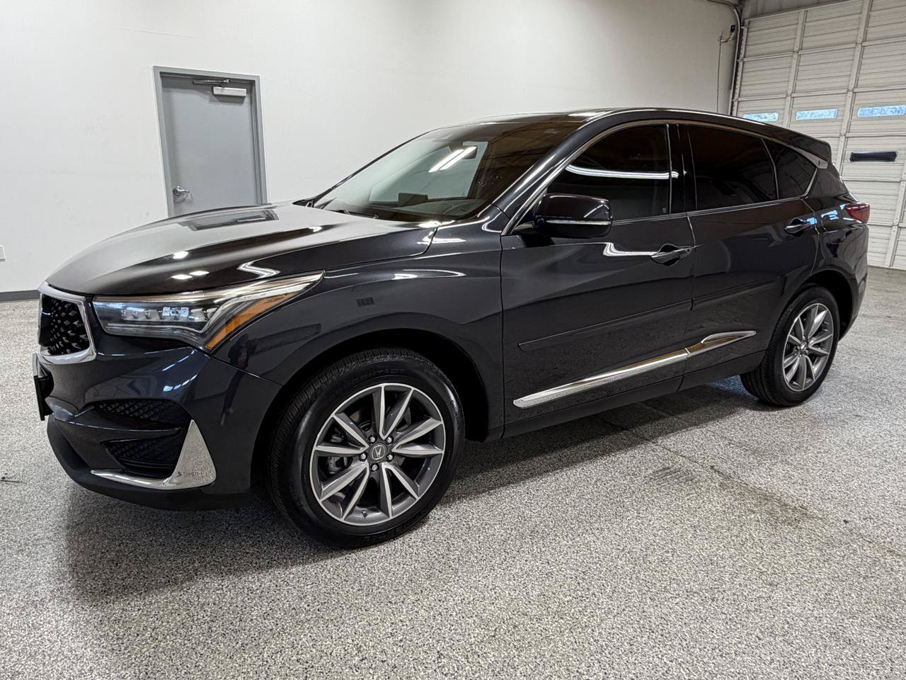 Used 2019 Acura RDX w/ Technology Package FWD image 2