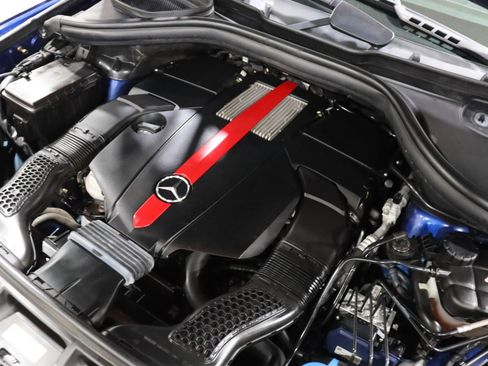 Used 2017 Mercedes-Benz GLE 43 AMG 4MATIC Coupe w/ Parking Assist Package image 17