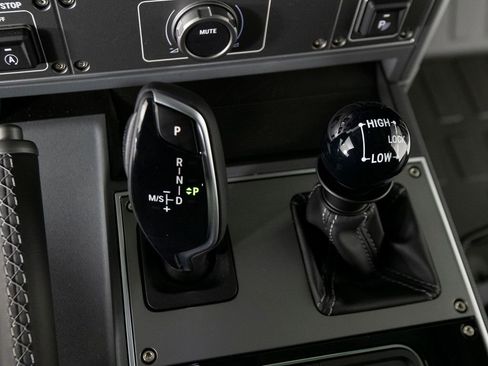 Used 2025 INEOS Grenadier AWD/4WD image 23