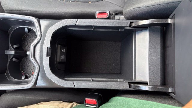 Used 2025 Toyota RAV4 XLE AWD/4WD image 20