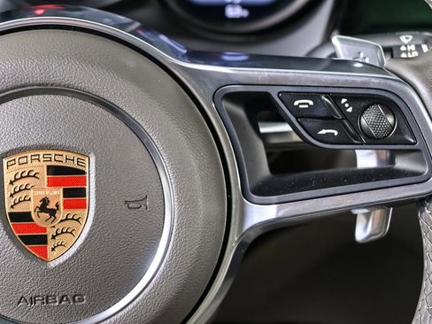 Used 2019 Porsche Macan S image 12