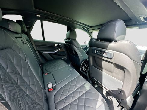 Certified 2023 BMW X5 xDrive40i w/ Premium Package image 31