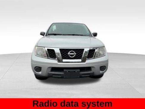 Used 2019 Nissan Frontier SV image 12