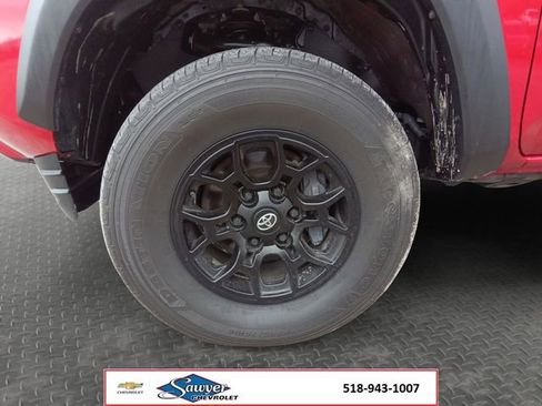 Used 2023 Toyota Tacoma SR5 w/ SX Package AWD/4WD image 9