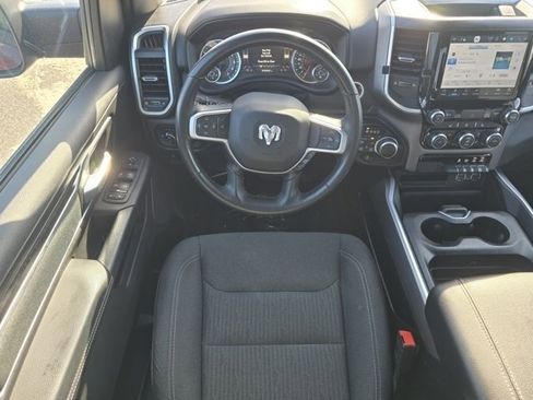 Used 2022 RAM 1500 Big Horn AWD/4WD image 4