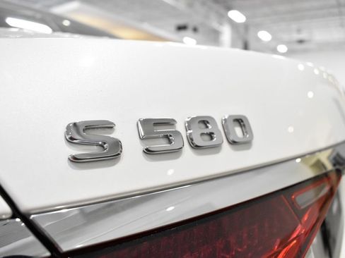 Certified 2023 Mercedes-Benz S 580 4MATIC Sedan image 13