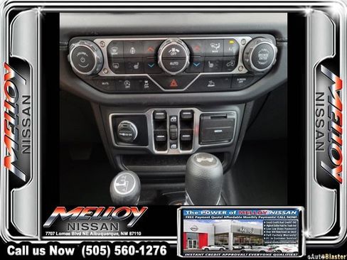 Used 2025 Jeep Wrangler Unlimited Sahara AWD/4WD image 14