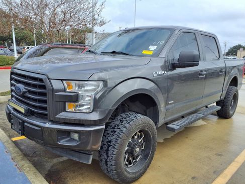 Used 2017 Ford F150 XL w/ Equipment Group 101A Mid image 1