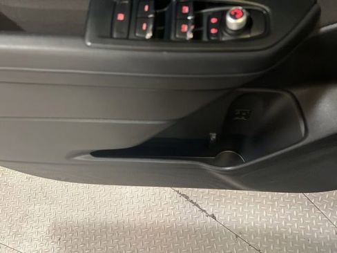 Used 2025 Subaru Forester Premium AWD/4WD image 47