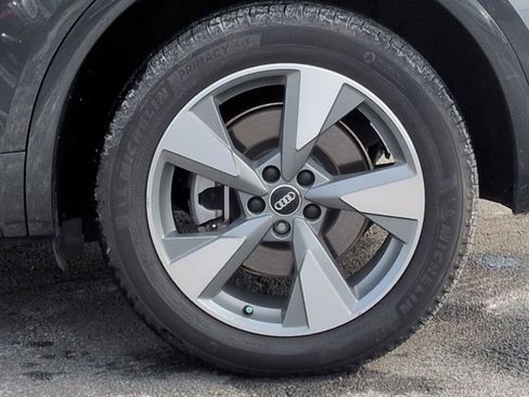 Used 2020 Audi Q5 2.0T Premium w/ Titanium Sport Package image 14