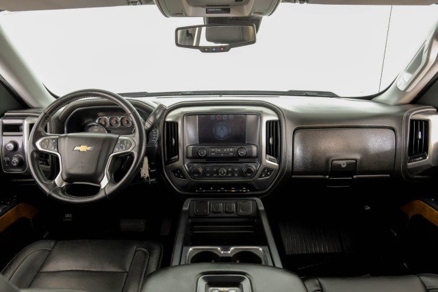 Used 2018 Chevrolet Silverado 1500 LTZ w/ Sport Package AWD/4WD image 11