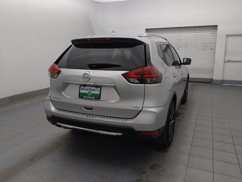 Used 2018 Nissan Rogue SL w/ Premium Package image 7