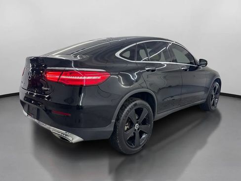 Used 2019 Mercedes-Benz GLC 300 4MATIC Coupe image 10