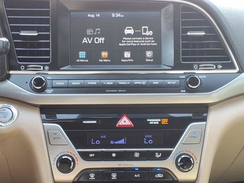 Used 2018 Hyundai Elantra Value Edition FWD image 5