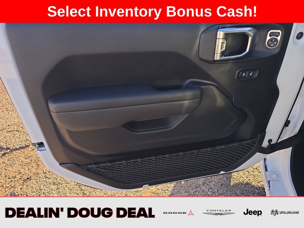 New 2026 Jeep Gladiator Sport AWD/4WD image 10