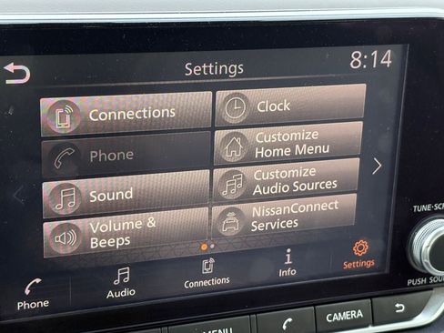 Certified 2021 Nissan Rogue SV FWD image 25
