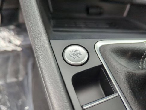New 2026 Volkswagen Jetta SE FWD image 41
