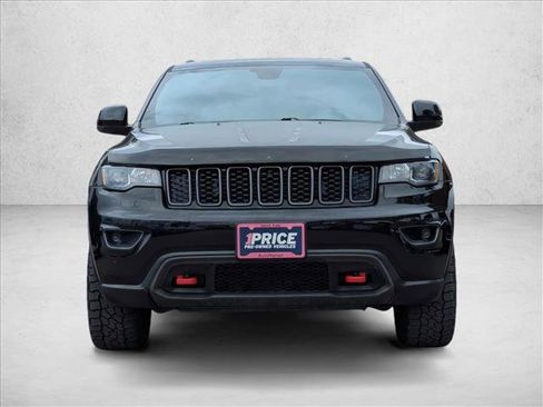 Used 2020 Jeep Grand Cherokee Trailhawk AWD/4WD image 2