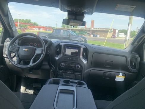New 2025 Chevrolet Silverado 1500 Custom image 11
