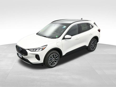 New 2025 Ford Escape SE image 27