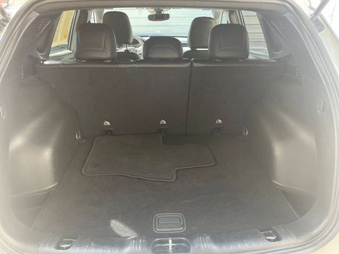 Used 2025 Jeep Compass Limited image 25