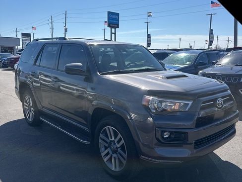 Used 2023 Toyota 4Runner TRD Sport image 1