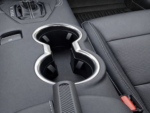 Used 2025 Ford Mustang GT Premium RWD image 13