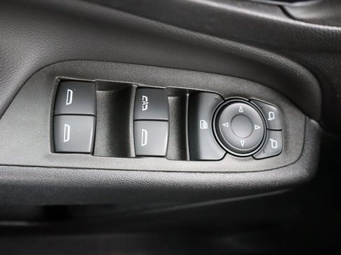 Used 2023 Chevrolet Equinox LT image 22